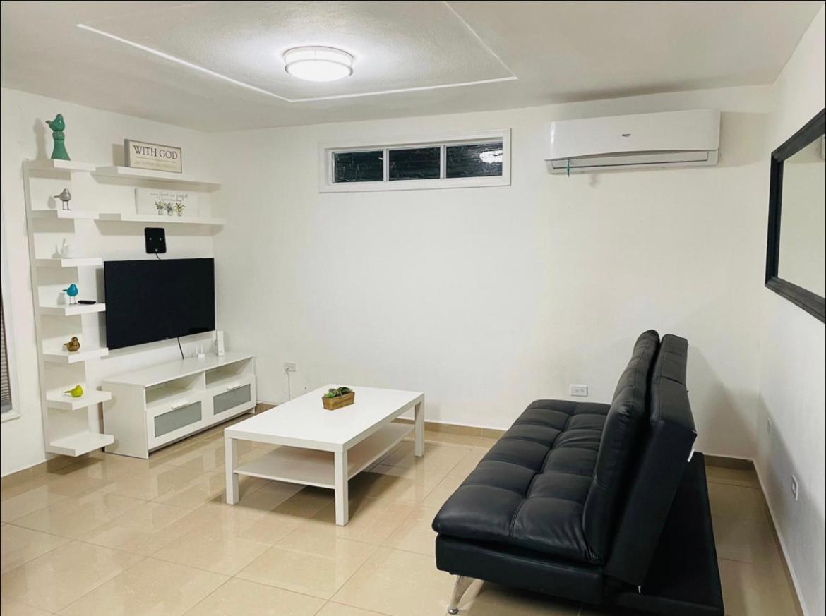 Hollywood Apartments Yabucoa Exteriér fotografie